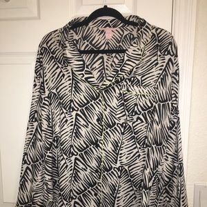 Victoria’s Secret silky pajama set size large